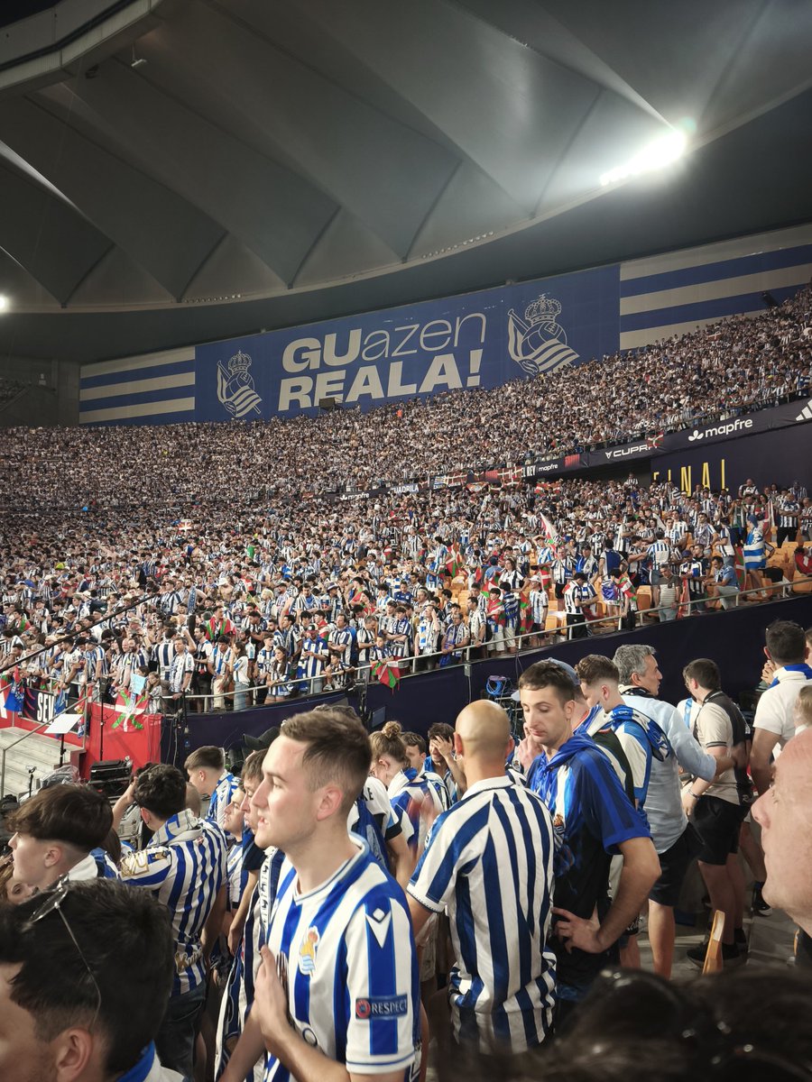 Fausto Ríos tweet media