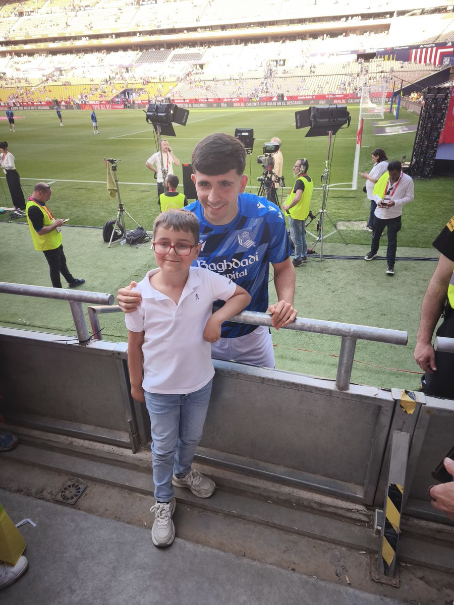 Fausto Ríos tweet media