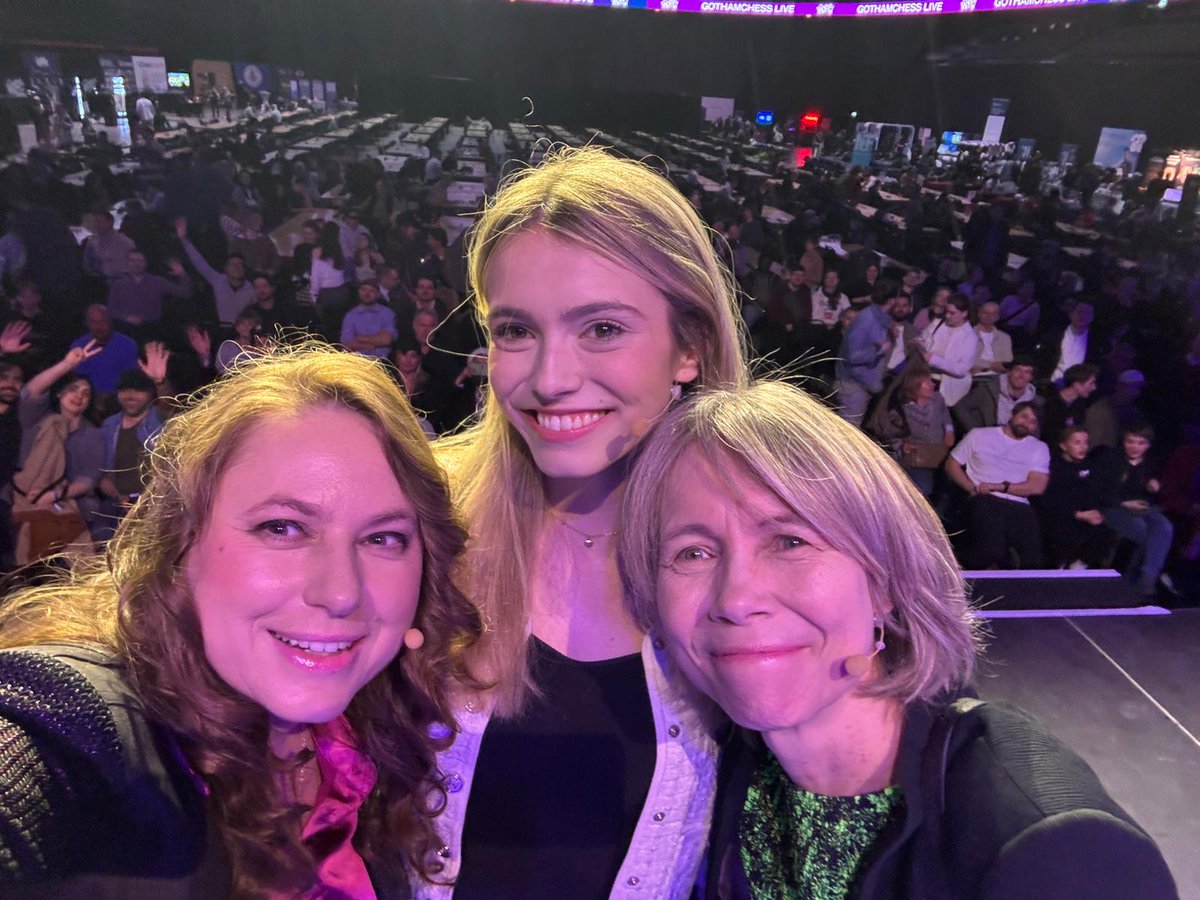 GMJuditPolgar's tweet image. Discussing women in chess with @PiaCramling and @AnnaCramling at the @Chessparty. It was nice to go around the topic from different angles, at different times, and have a look at the possible future.👱‍♀️👩‍🦰👱‍♀️
See you next year, Stockholm! 🇸🇪❤🖐
#ChessConnectsUs #justplaychess #fun