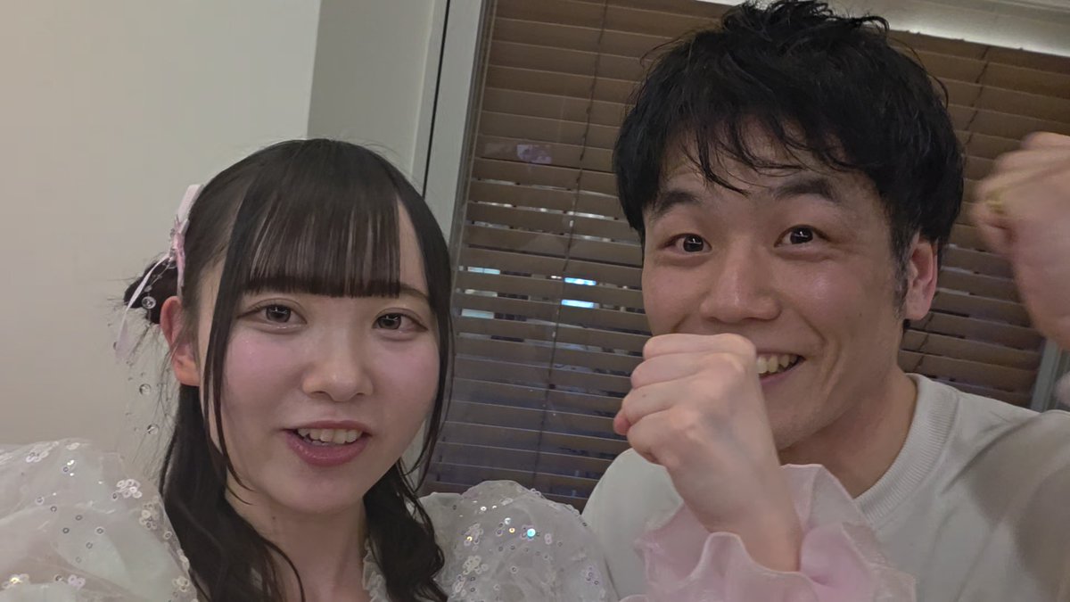 しらがみ tweet media