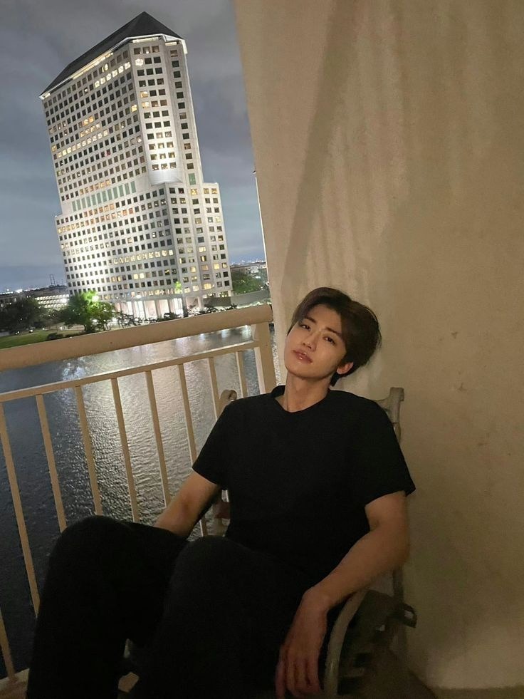 Woodsy Corner. tweet media