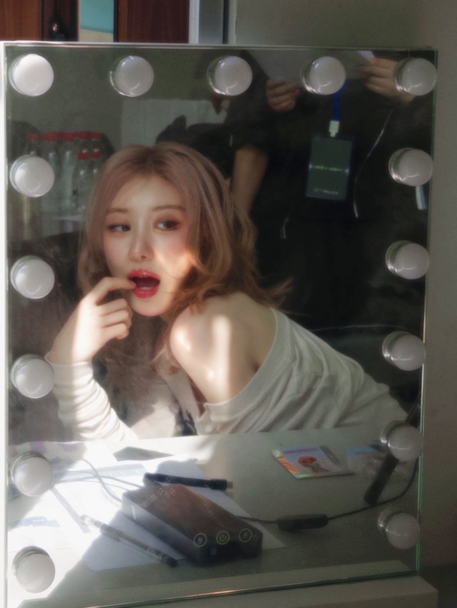 CHAEYEON | ON tweet media