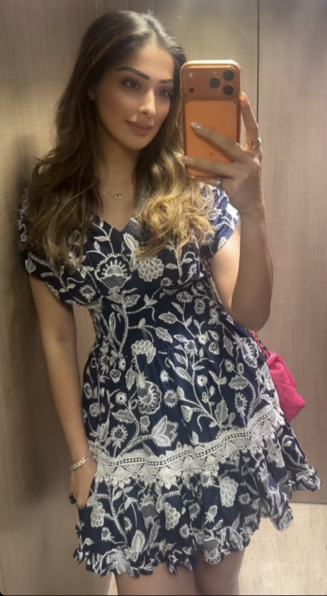 Aishu_Sissy tweet media