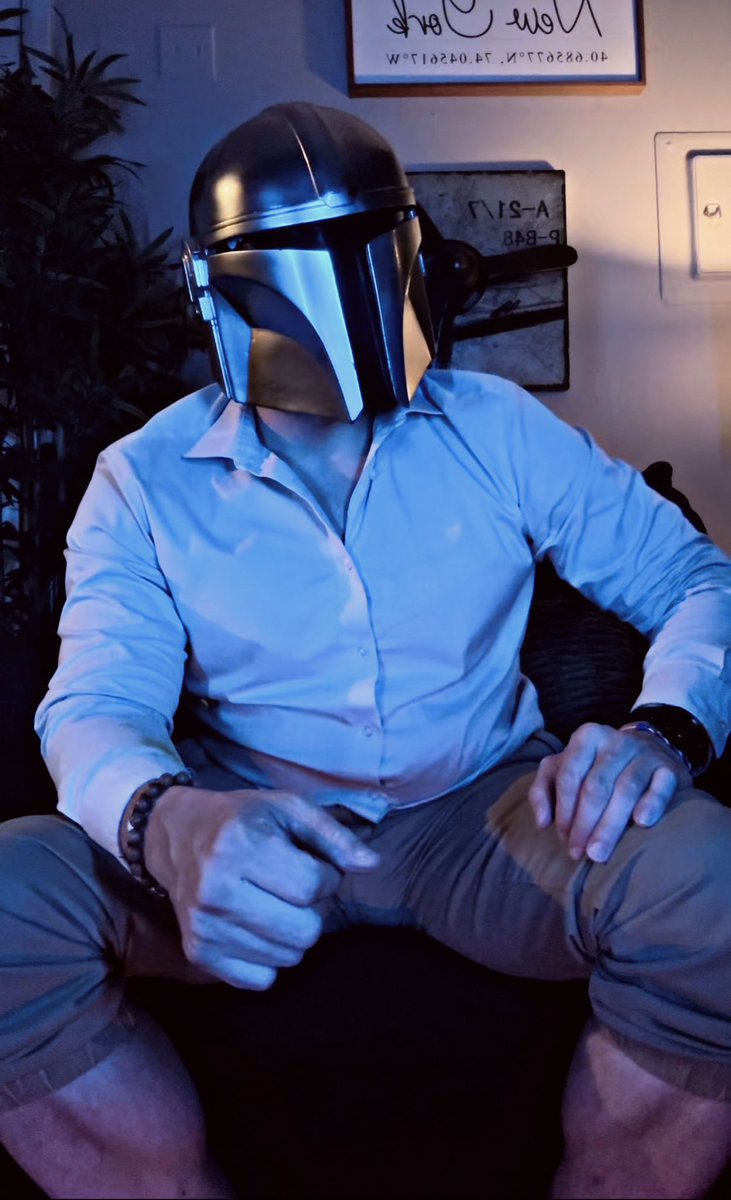 Mando Daddy tweet media