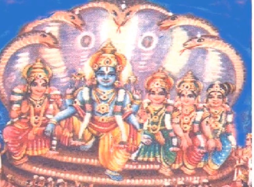 GTSVx2's tweet photo. Sriman Narayan, Sri devi, Bhu devi, Nila devi and …??? https://t.co/FsT6VRQR46
