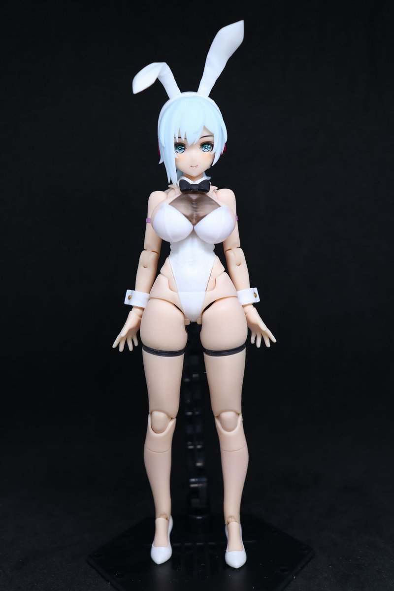 ♡みかりん様♡トールペイント♡バニーのスツール台♡ハンガー♡ ⭐️トールペイント コレクション🤗 カラフルで可愛い作品がいっぱい