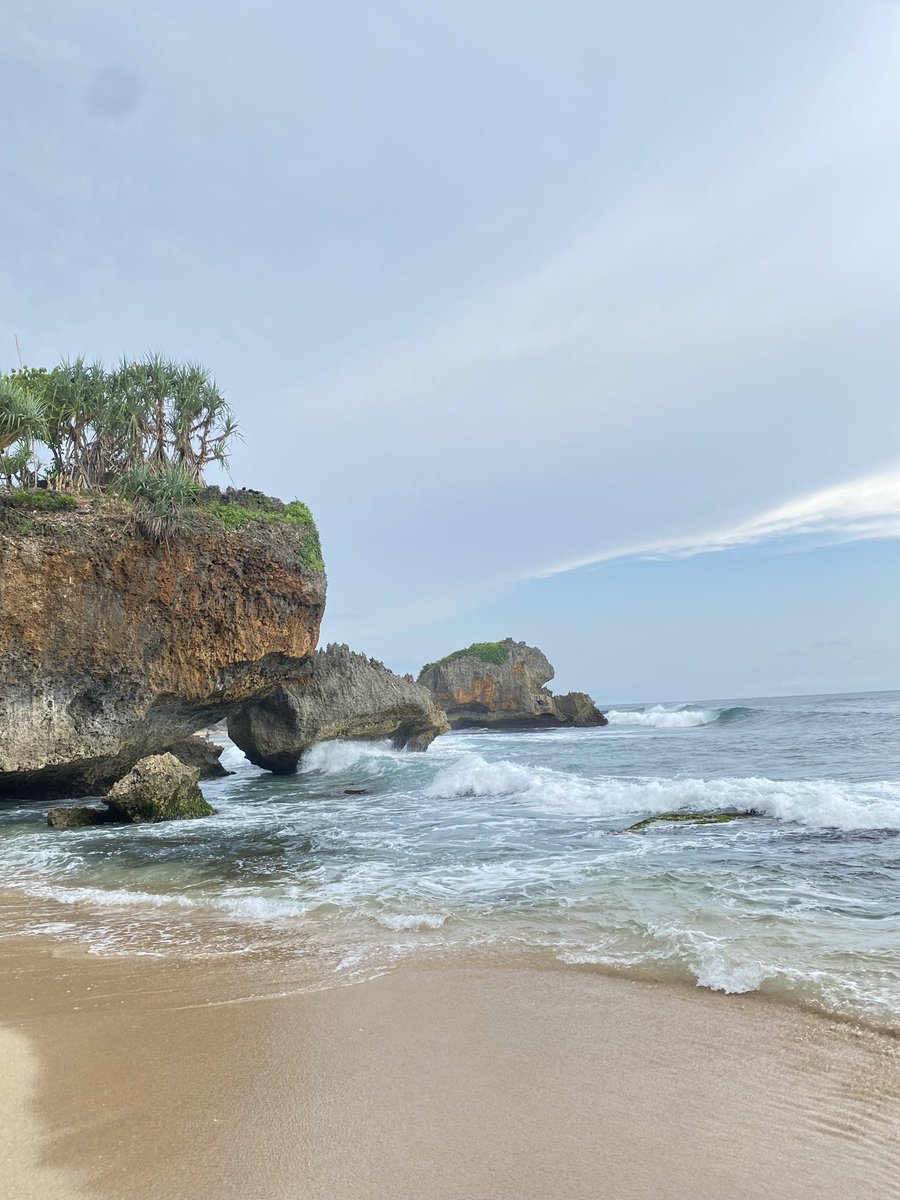 Duniawni tweet media