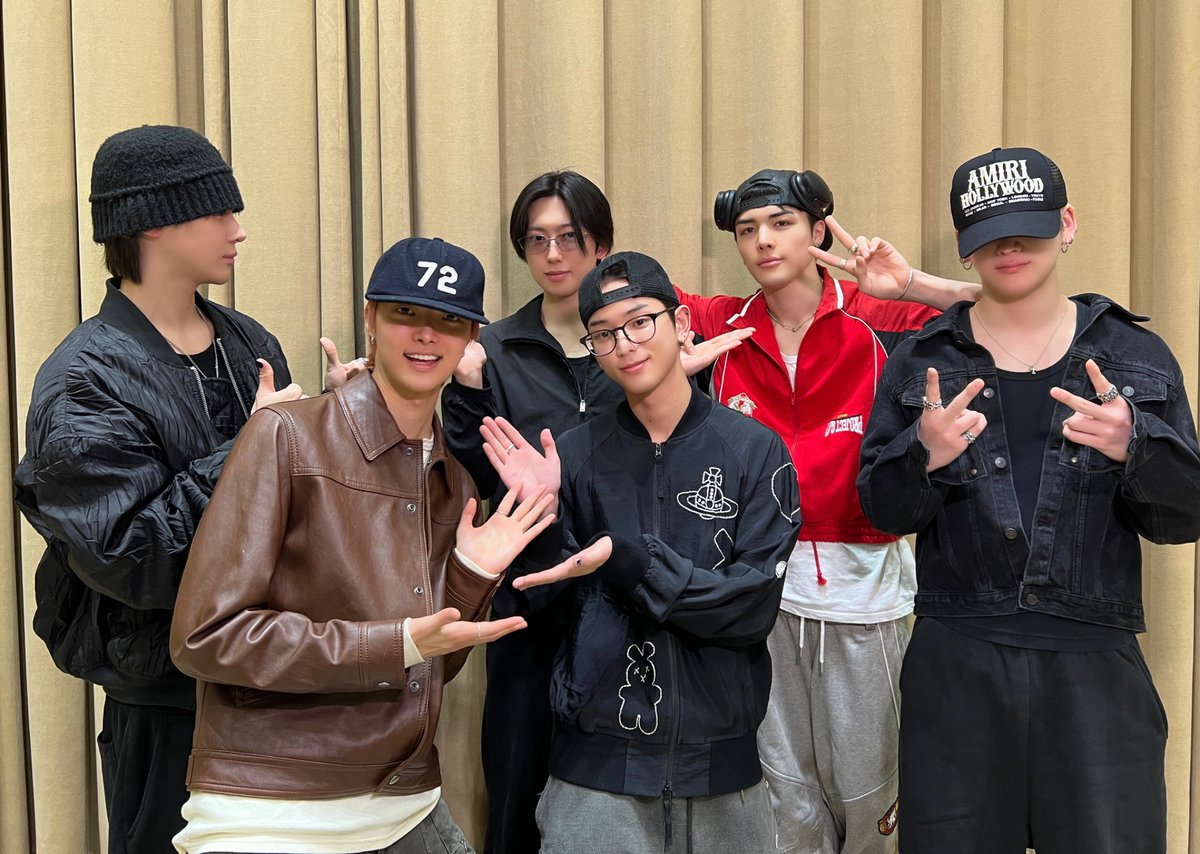 &TEAM OFFICIAL tweet media