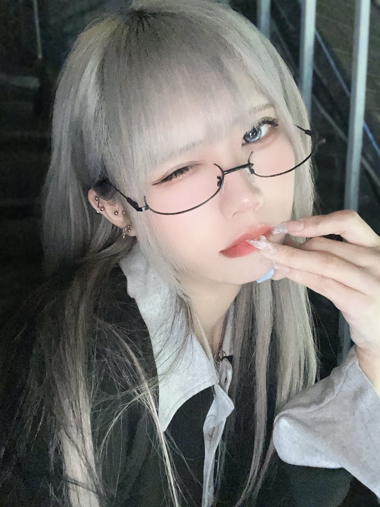 課長さん tweet media