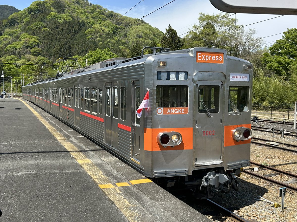 あきなご tweet media