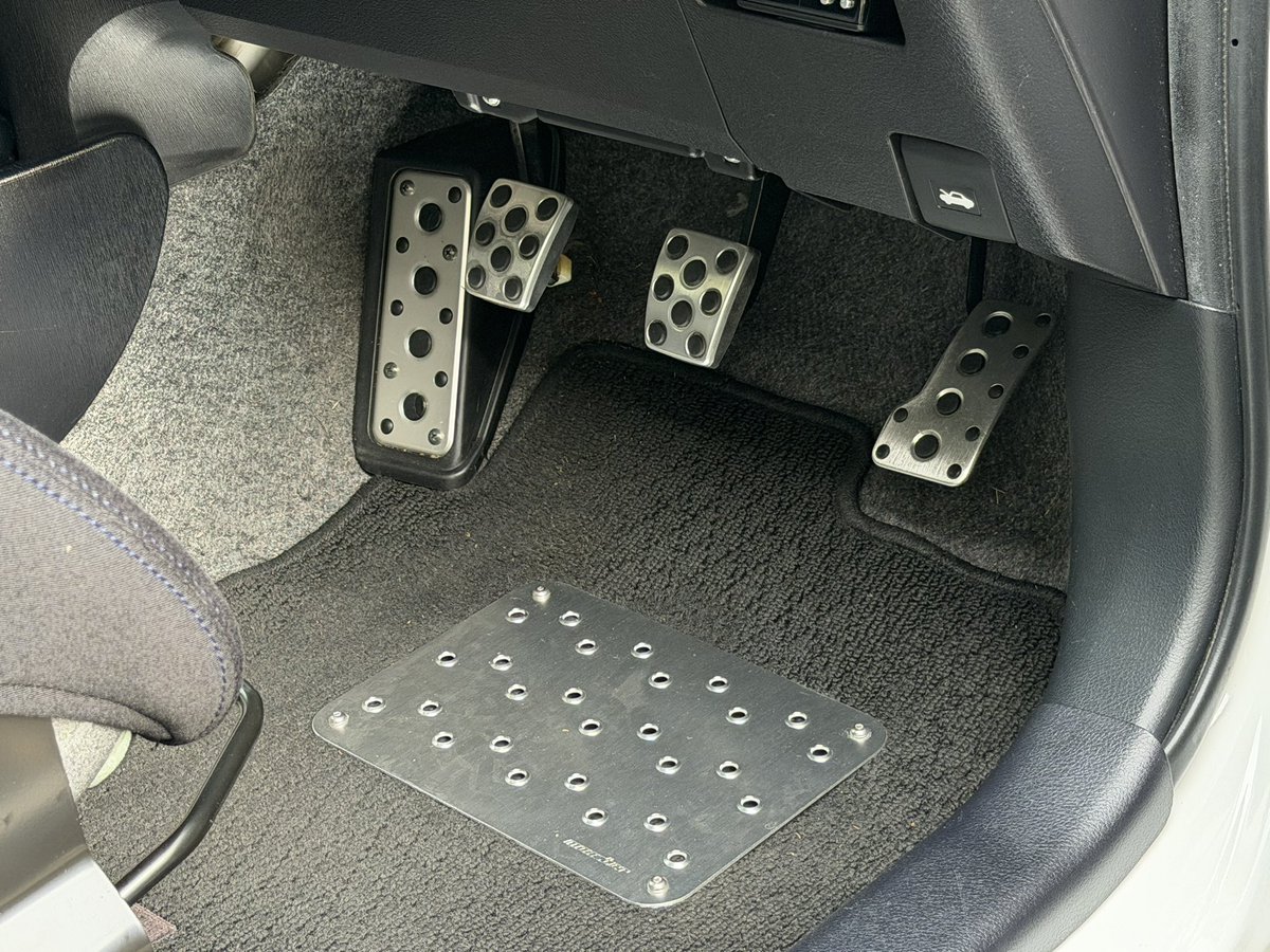 ゆうま tweet media