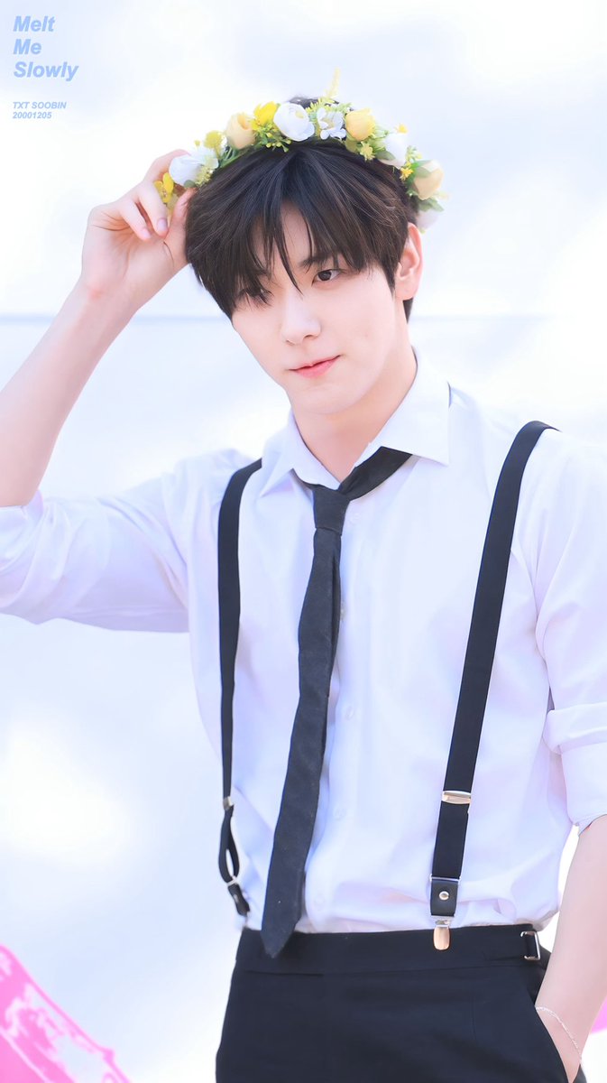 𝙈𝙚𝙡𝙩 𝙈𝙚 𝙎𝙡𝙤𝙬𝙡𝙮 tweet media