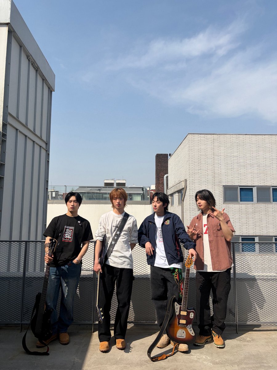 DragonPony_'s tweet image. Dragon Pony (드래곤포니) in
&amp;lt;AFTERMATH x Dragon Pony SPECIAL LIVE SESSION&amp;gt;

카시나 도산에서 함께한 낭만 가득했던 일요일 오후☀️

🎼 SET LIST

01. Zombie
02. Waste
03. 아 마음대로 다 된다!
04. 손금
05. 지구소년
06. Pity Punk
07. 모스부호
08. Not Out
09. POP UP

#DragonPony