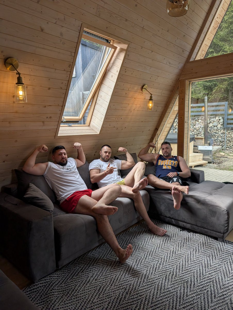 gold_alpha_boy's tweet image. The Alpha Trio has united. One look at us and you know you’re beneath us. We’re spending the day together, and we’re hungry for a tribute. Any slave looking to be drained by the three of us better hit the DM now. 😤🔥💵 @KingMnu28 @MasterLazar1
 #Findom #Maledom #Alpha #AlphaMale