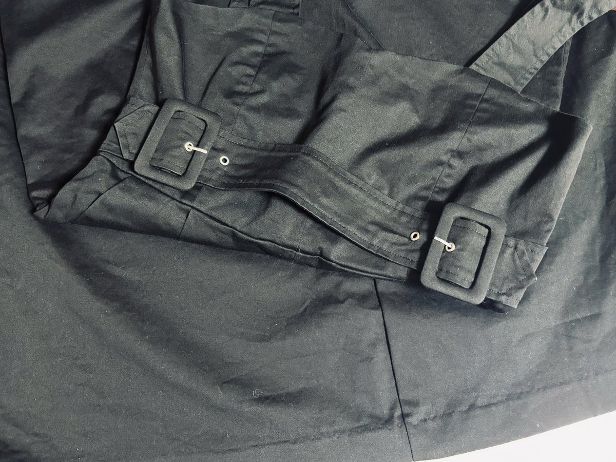 やっと…リメイクできた〜！
パンツだったのをスカートへ
トップのデザインが気に入ってたので頑張ってリメイクしてみた♪