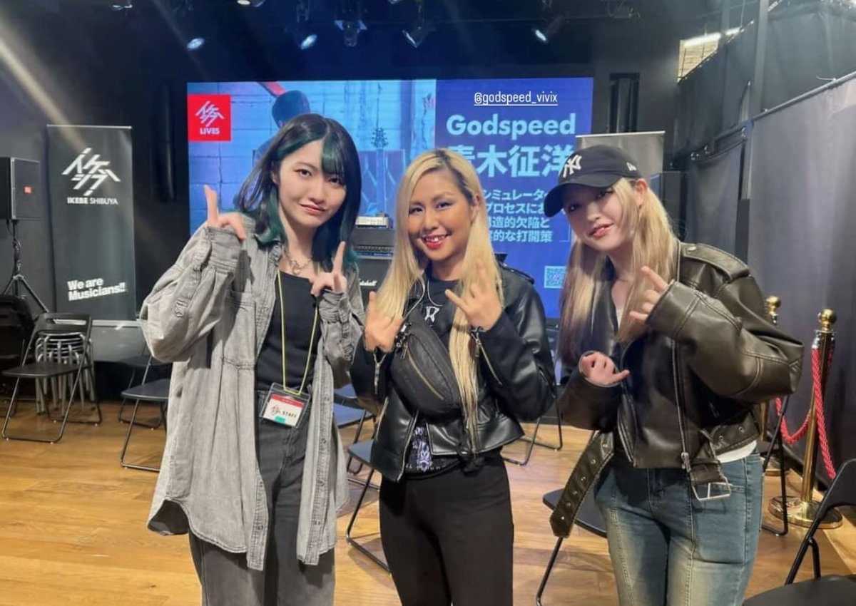 Black_Topaz666's tweet image. #MIDORI with #AYUMI and #MOE at Godspeed's seminar
🤘🎸🎸🎸❤️‍🔥

instagram.com/stories/ayumi_…

#BRIDEAR
#LOVEBITES