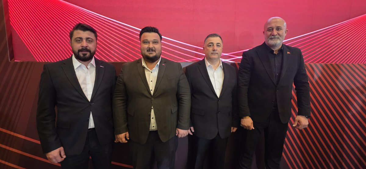 hizmetisbursa2's tweet photo. Hak-İş Konfederasyonu ve Hizmet-İş Sendikamızın Genel Başkanı Sayın Mahmut ARSLAN’ın öncülüğünde gerçekleştirilen Sendikamızın Genişletilmiş Başkanlar Kurulu Toplantısı’na katılım sağladık.

Emek mücadelesinin güçlenmesi, teşkilat yapımızın daha da sağlamlaşması ve ortak aklın ön plana çıktığı bu kıymetli toplantının hayırlara vesile olmasını temenni ediyoruz.

Başta Genel Başkanımız Sayın Mahmut ARSLAN olmak üzere, Genel Başkan Vekilimiz Halil ÖZDEMİR, Genel Başkan Yardımcılarımız İdris ERSOY ve Celal YILDIZ’a, emeği geçen tüm genel merkez yöneticilerimize ve katılım sağlayan yol arkadaşlarımıza teşekkür ediyoruz.