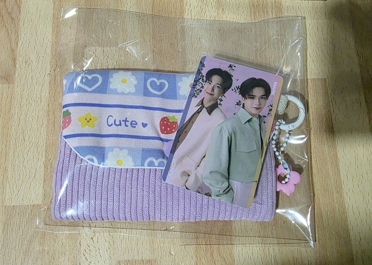 แม่ปลอมๆของคุณไป๋(สาขา3) tweet media