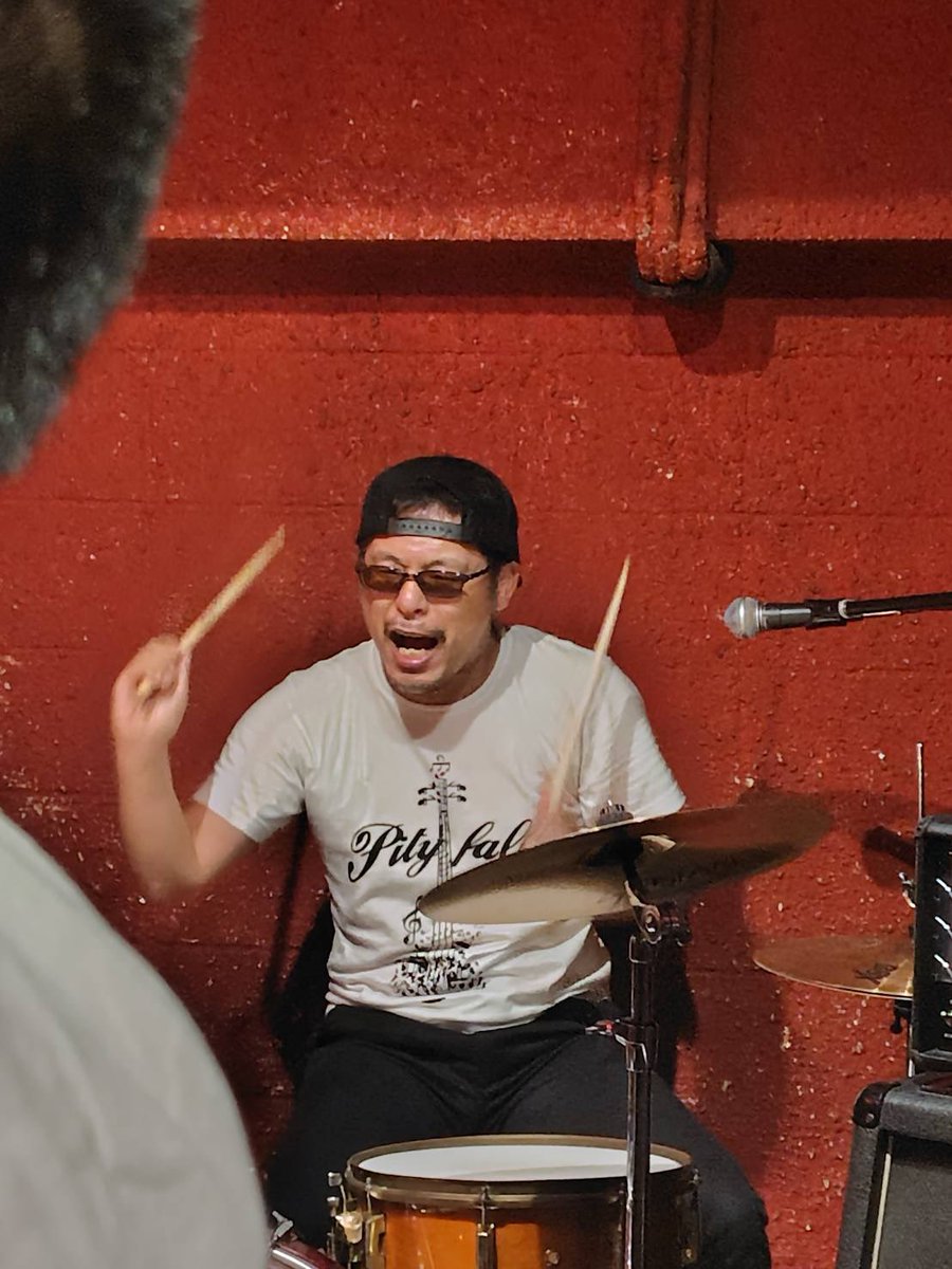 Pity fall tweet media