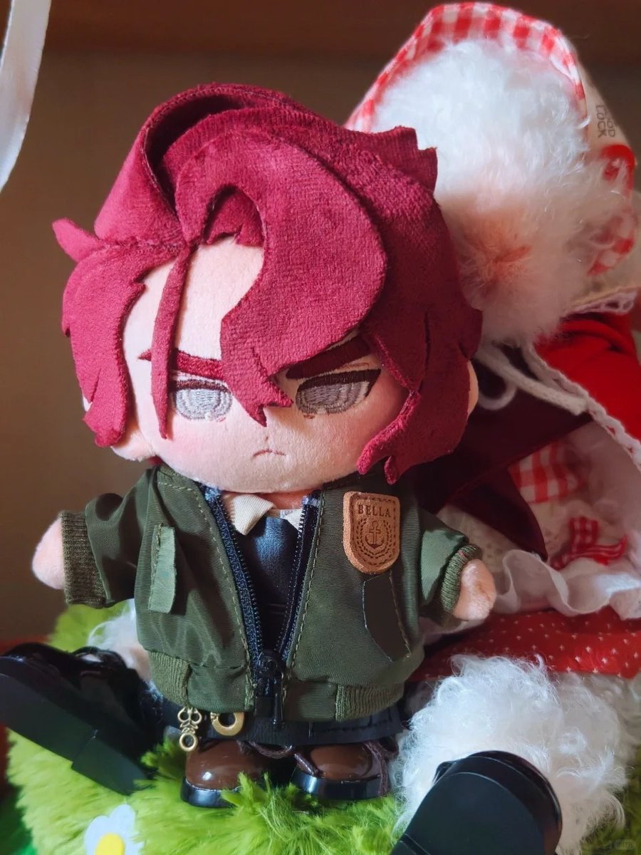 Oystermiao's tweet image. 刺绣好开心 #oc #手作り #plushie