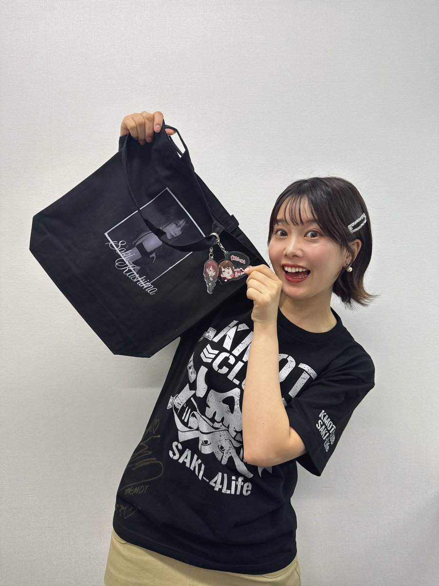 クロコダイル Official tweet media