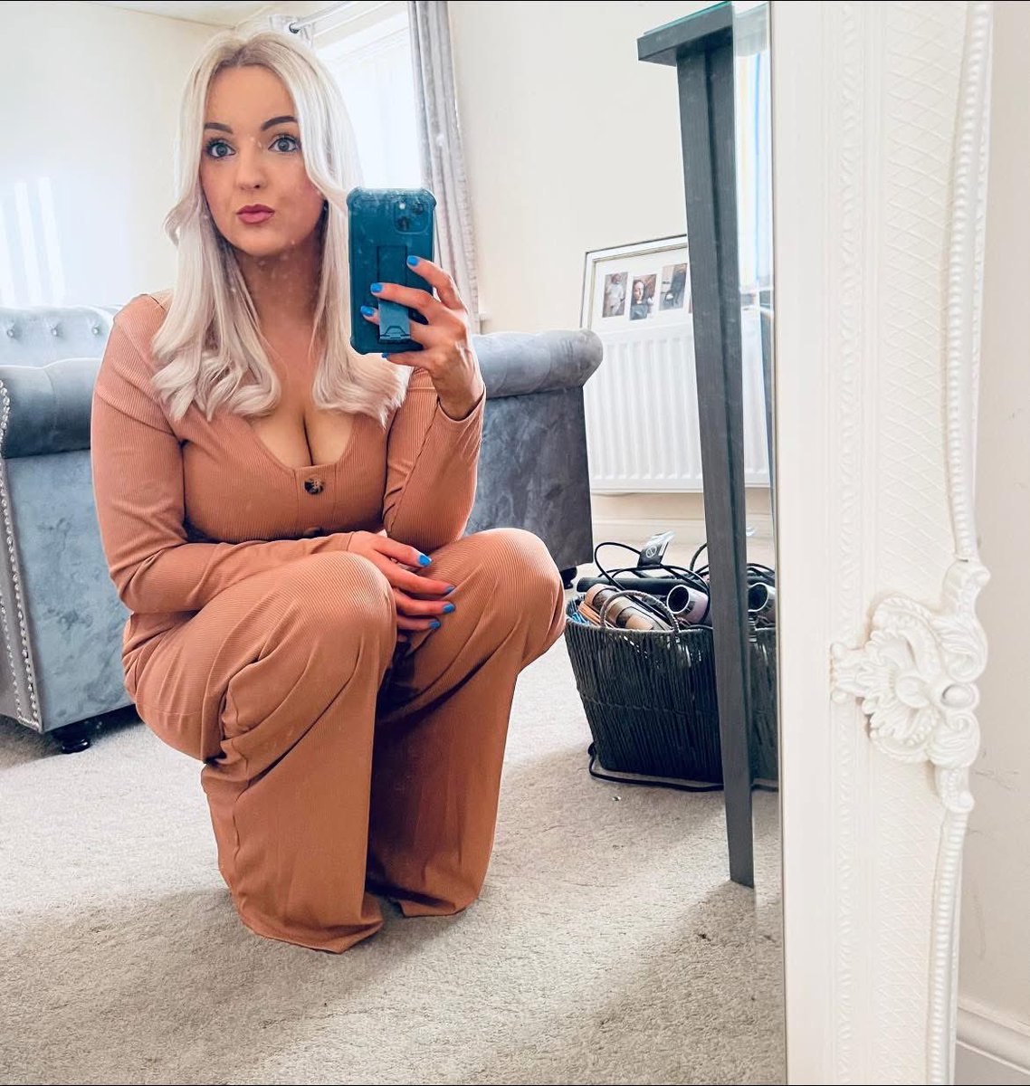 hello sexy tweet media