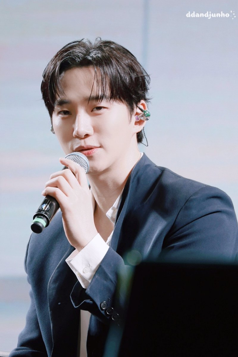 260329 ʟᴇᴇ ᴊᴜɴʜᴏ ꜰᴀɴ ᴍᴇᴇᴛɪɴɢ ɪɴ ꜱʜᴀɴɢʜᴀɪ : ᴀʟᴡᴀʏꜱ 9️⃣
<a href="/dlwnsghek/">REAL JUNHO LEE</a> 
<a href="/follow_leejunho/">LEE JUNHO Official</a> 
#이준호 #LEEJUNHO #李俊昊