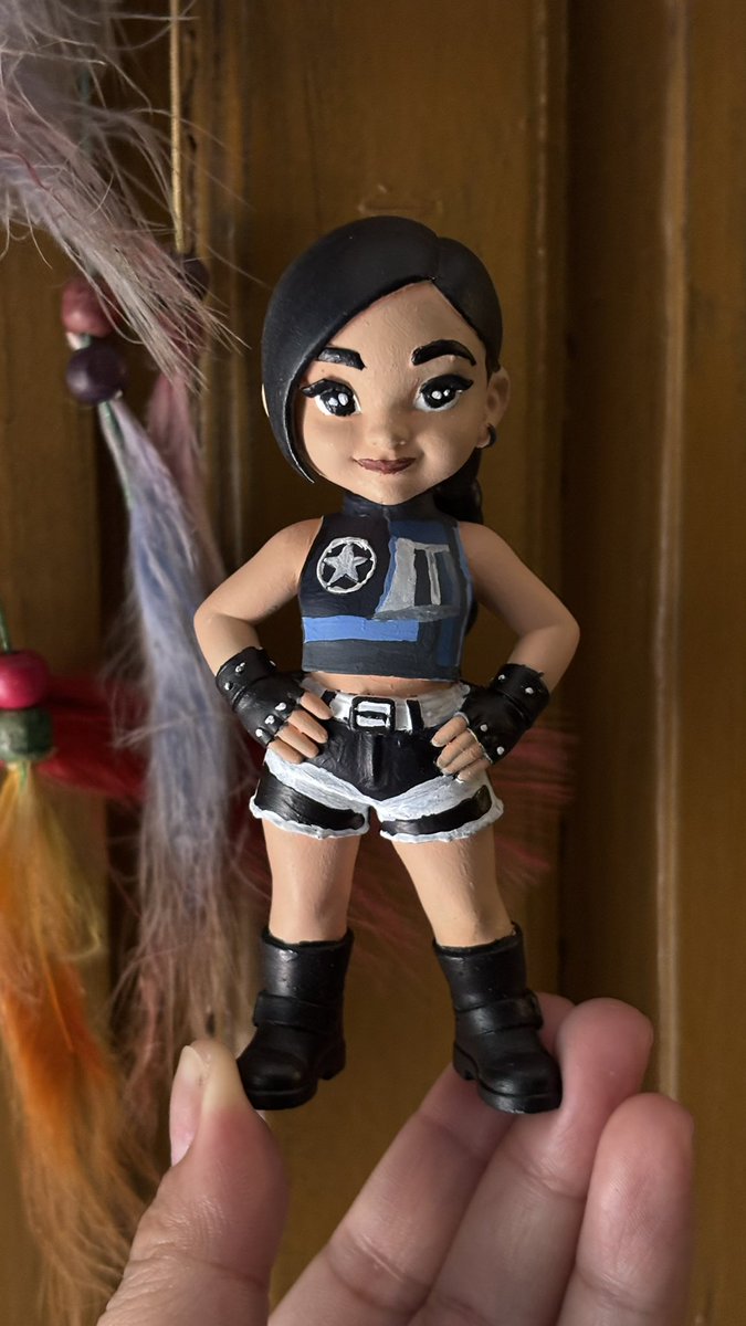 rosie 🦋🌸🎡 tweet media