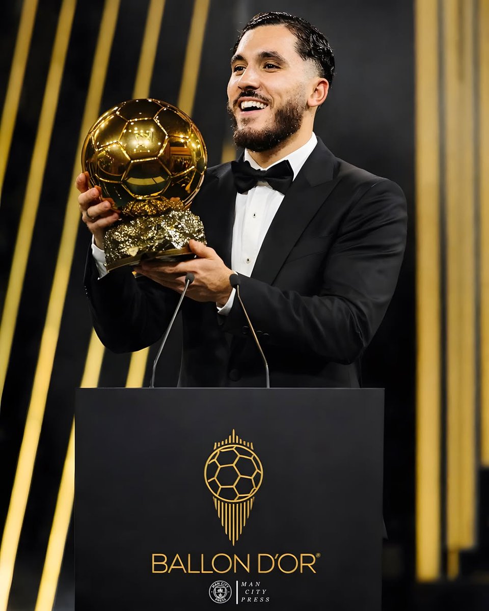 𝐄𝐉 tweet media