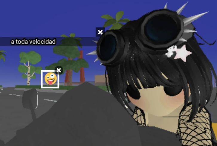 luckydaydreamie's tweet photo. my roblox avatar v1 https://t.co/Y1mvjAoR70