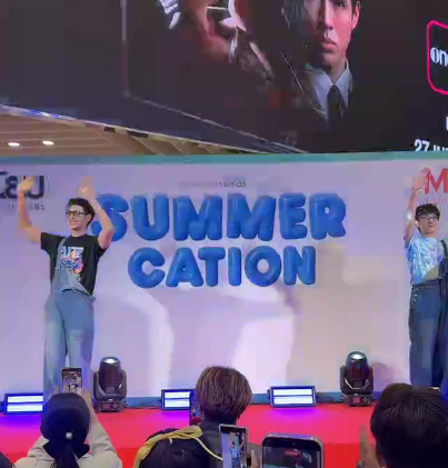 GirlinBlue ⛅💦 | 🍑🪞✨ tweet media