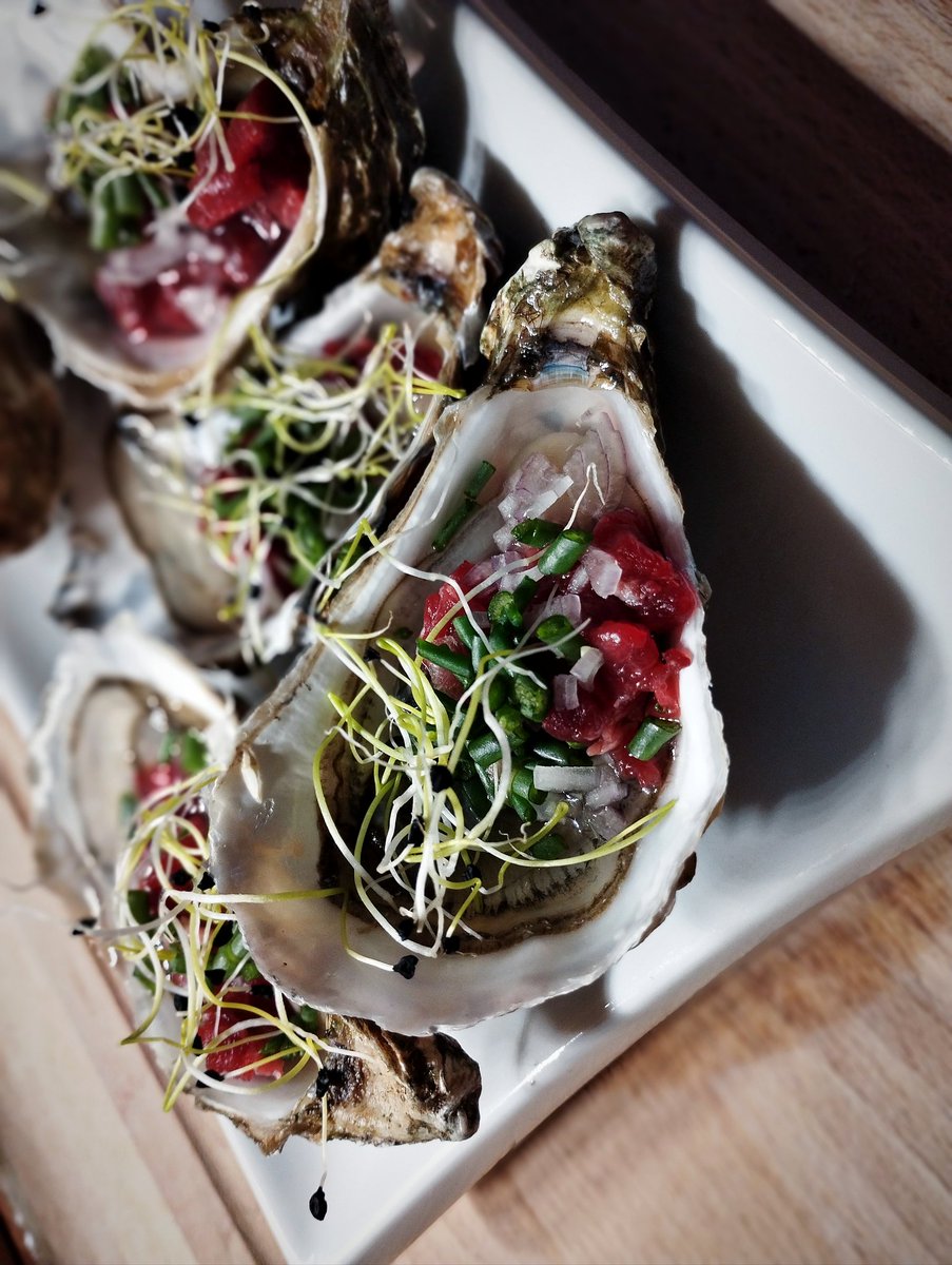 Jteakache tweet media