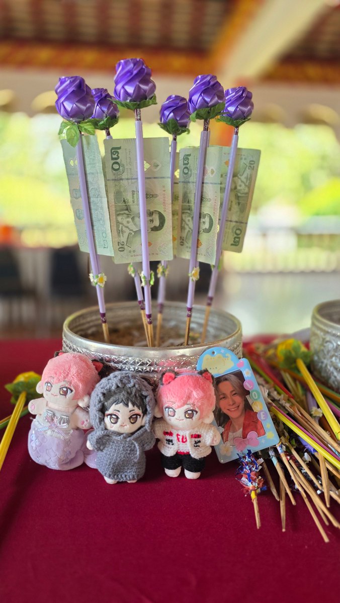 BIN~♡nie 🌧zneB tweet media