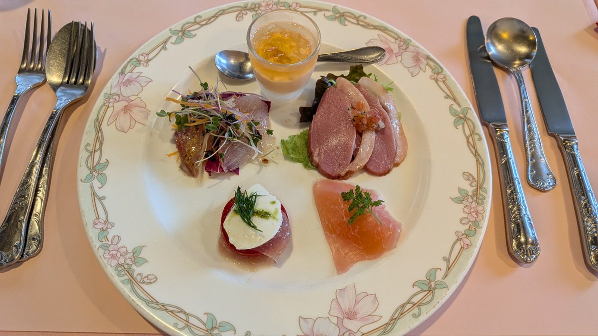 ごびゅう tweet media