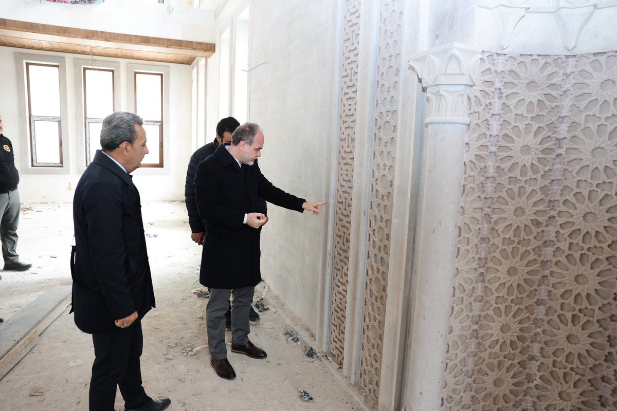 DrHasanUslu's tweet photo. Yapımı tamamlanmak üzere olan Doç. Dr. Şahnur Yaprak Camii’nde incelemelerde bulunduk.
Hemşehrilerimizin buluşma noktası olacak camimiz çok kısa sürede ibadete açılacak.
🕌🕌
#NÖHÜ
#Niğde https://t.co/FL4yH3NXmn