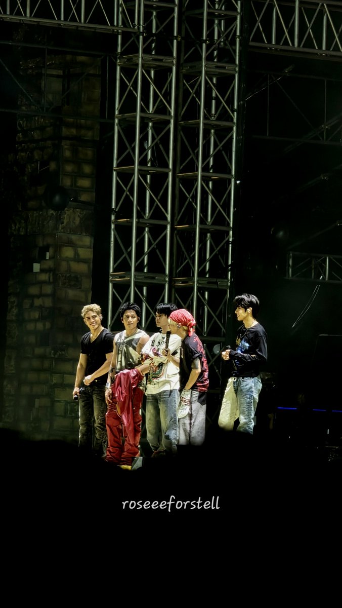 ROSEEE-IA🍓🎙 tweet media