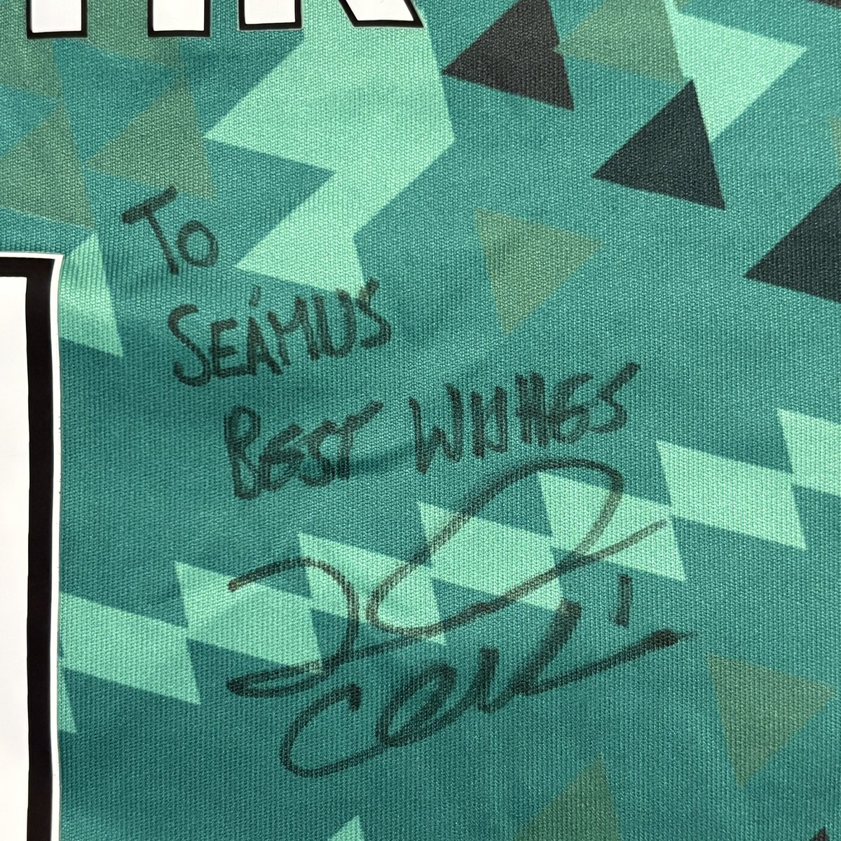 StJohnstone_FS's tweet image. My Hero, My Goalie, My Legend 🥅🧤🦸🏻‍♂️

Year: 2018/19
Kit: GK 1st Choice Shirt
Type: Match Worn
Player: Zander Clark
Maker: BLK
Sponsor: Binn Group
Size: L

Info: Zander Clark’s first season as #1. direct from Zander

@StJohnstone @SPFL #matchworn #football @Zanderr1 @drfc_official