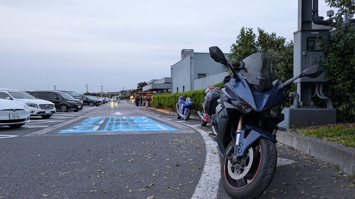 ふぅ@GSX-S1000GT tweet media