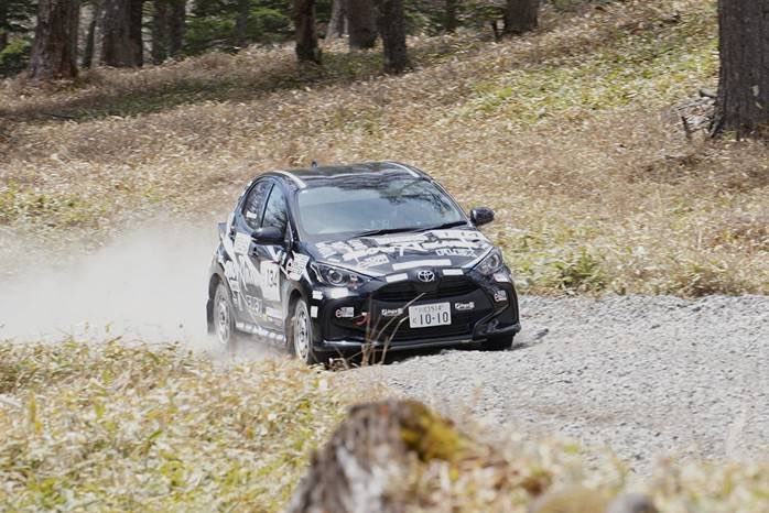 FLEX_Racing's tweet image. GRラリーチャレンジ八ヶ岳茅野
#e投票 FLEX SHOW  #ORC ヤリス 134号車EX-1クラス。ドライバー #哀川翔 中谷篤 組
無事完走を果たしました！後半SSではタイムを上げ順位もクラス中盤までアップしました。応援ありがとうございました！次回はGRラリーチャレンジ富士山すそのを予定しております！