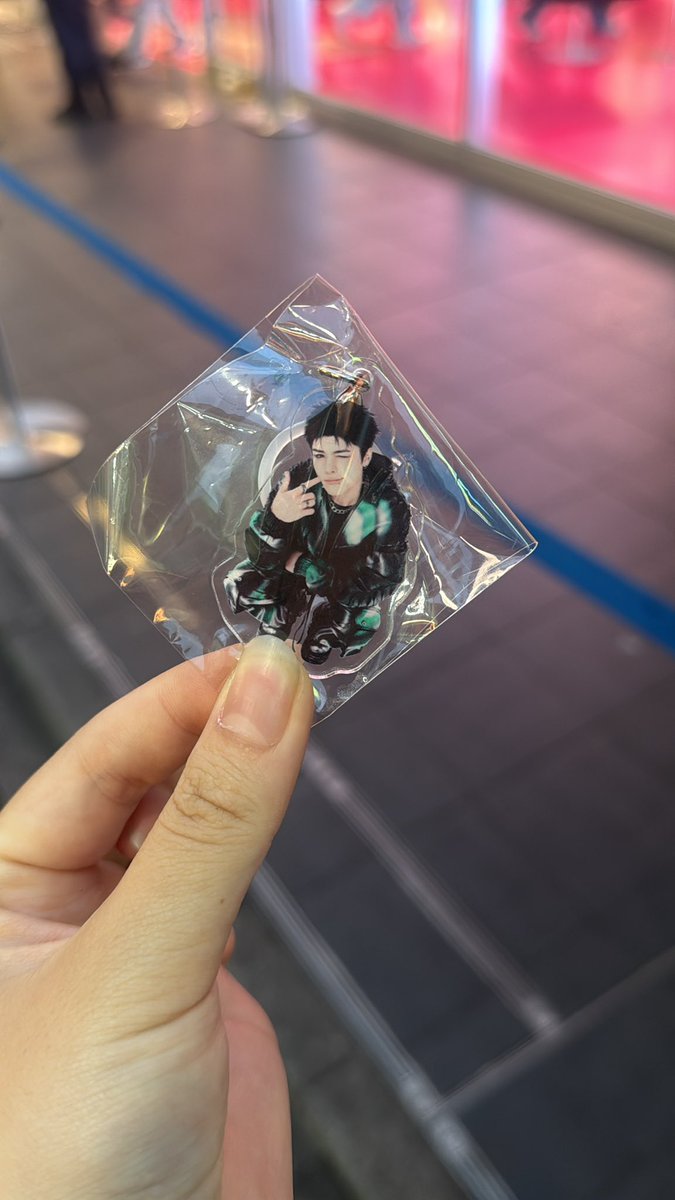 取引垢 tweet media