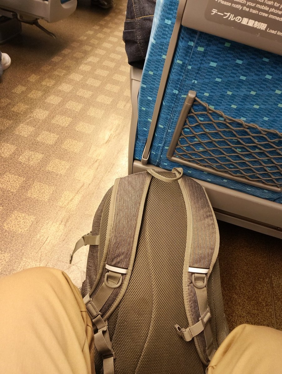 まらそんまん tweet media