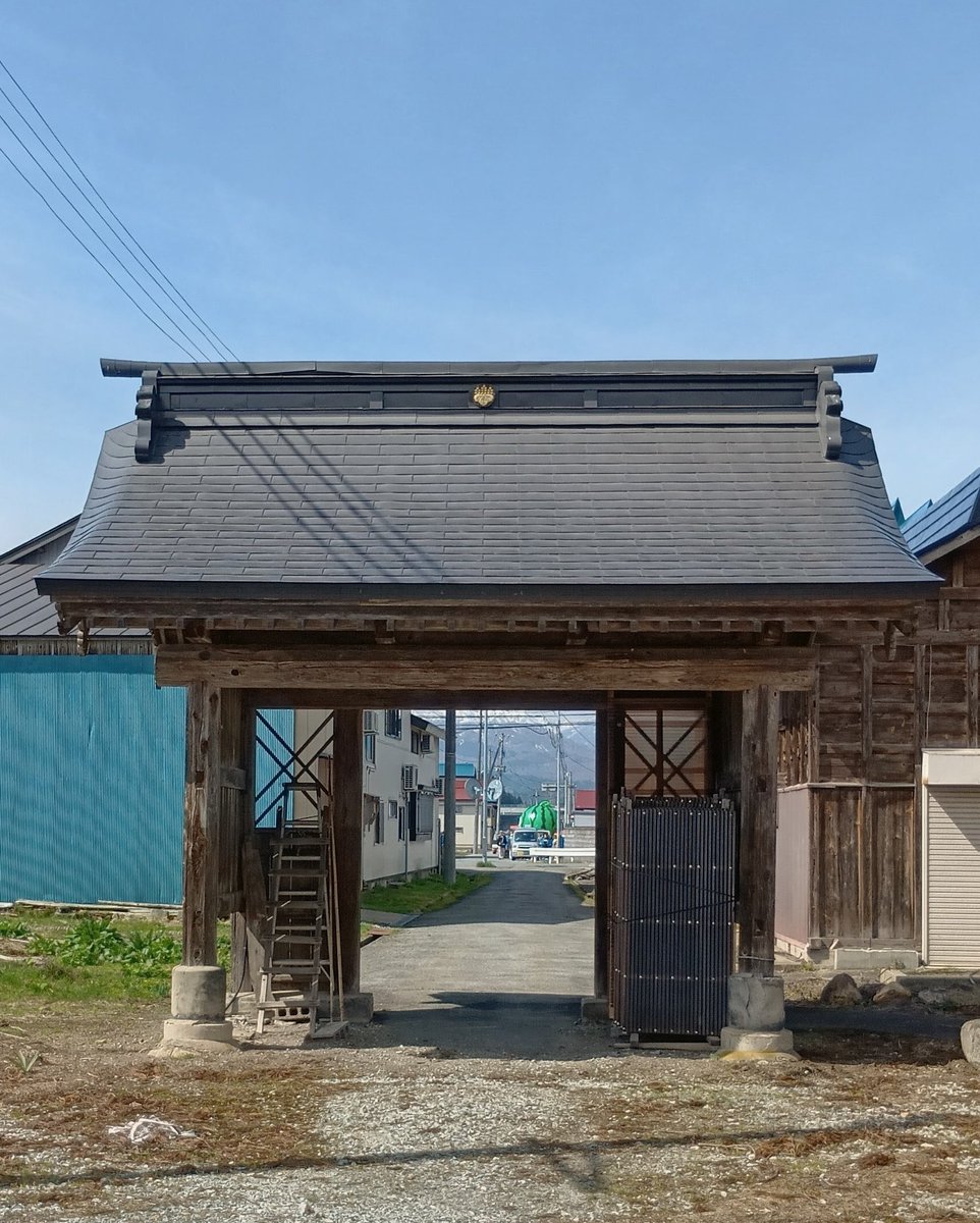 四十九日地元の奇祭と重なり賑やかな雰囲気で送り出せて良かった。