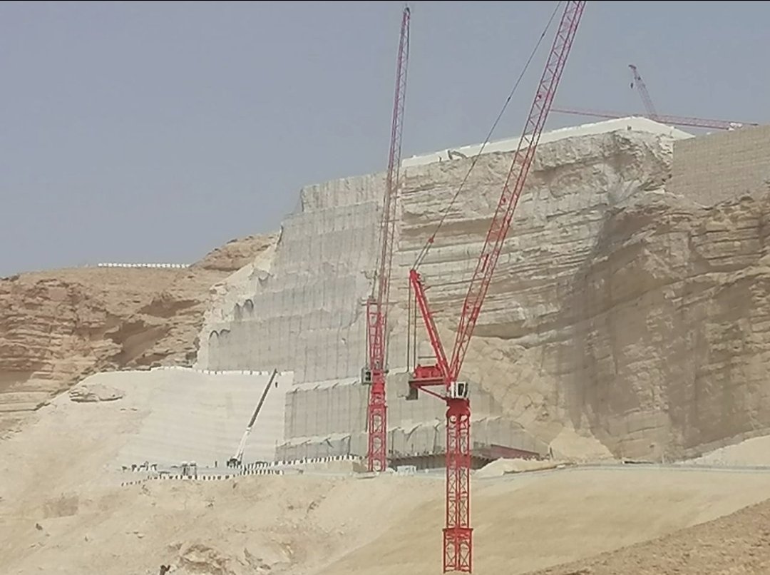 زاوية الملاعب ⛳️🏟 tweet media