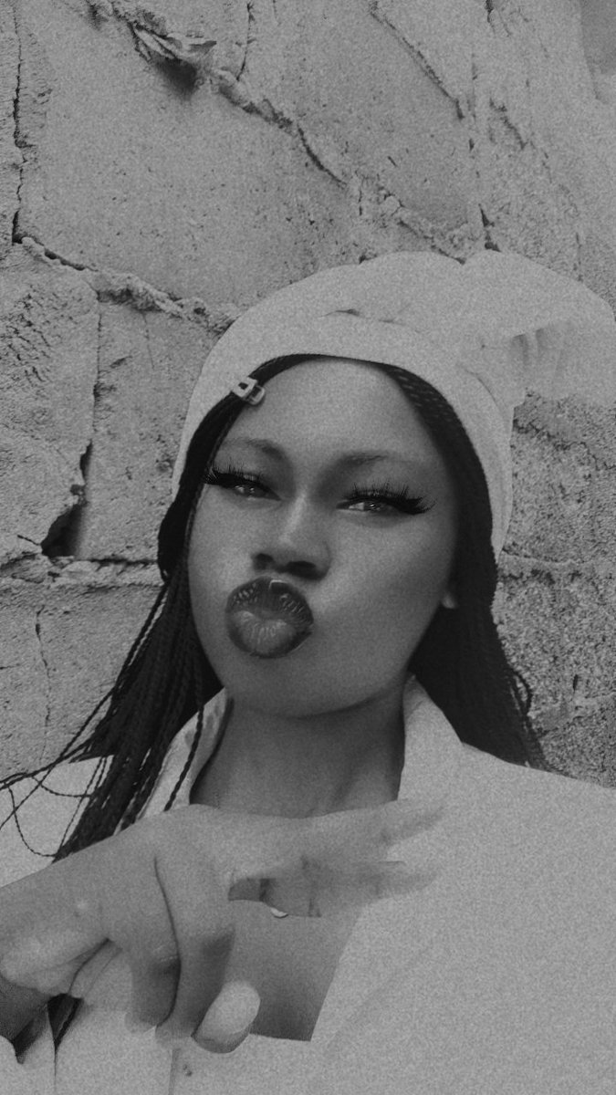 Annabella🎀 tweet media