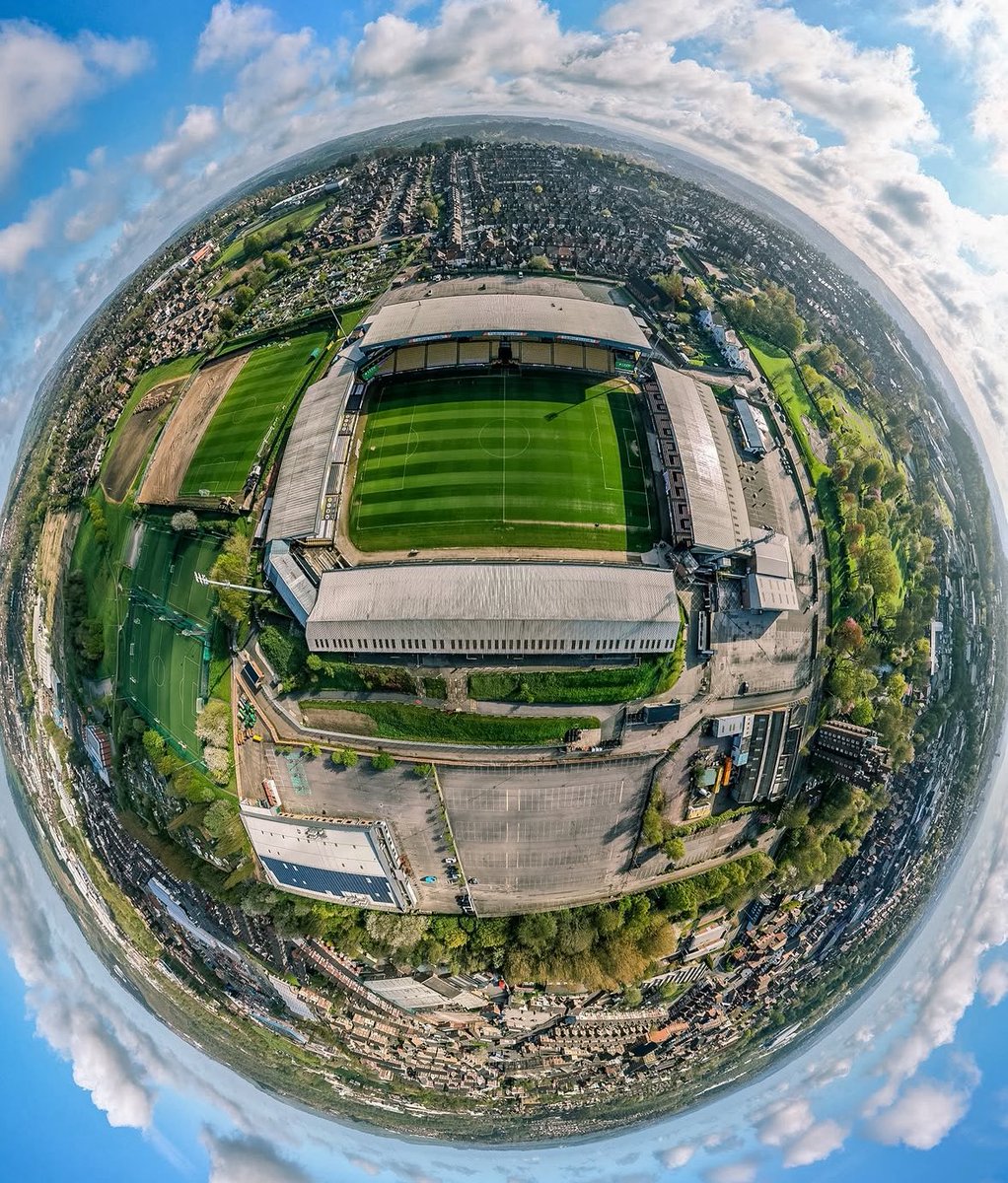 Blue skies over Vale Park 😍 

Get yourselves down this afternoon! 

#PVFC | #PVFC150