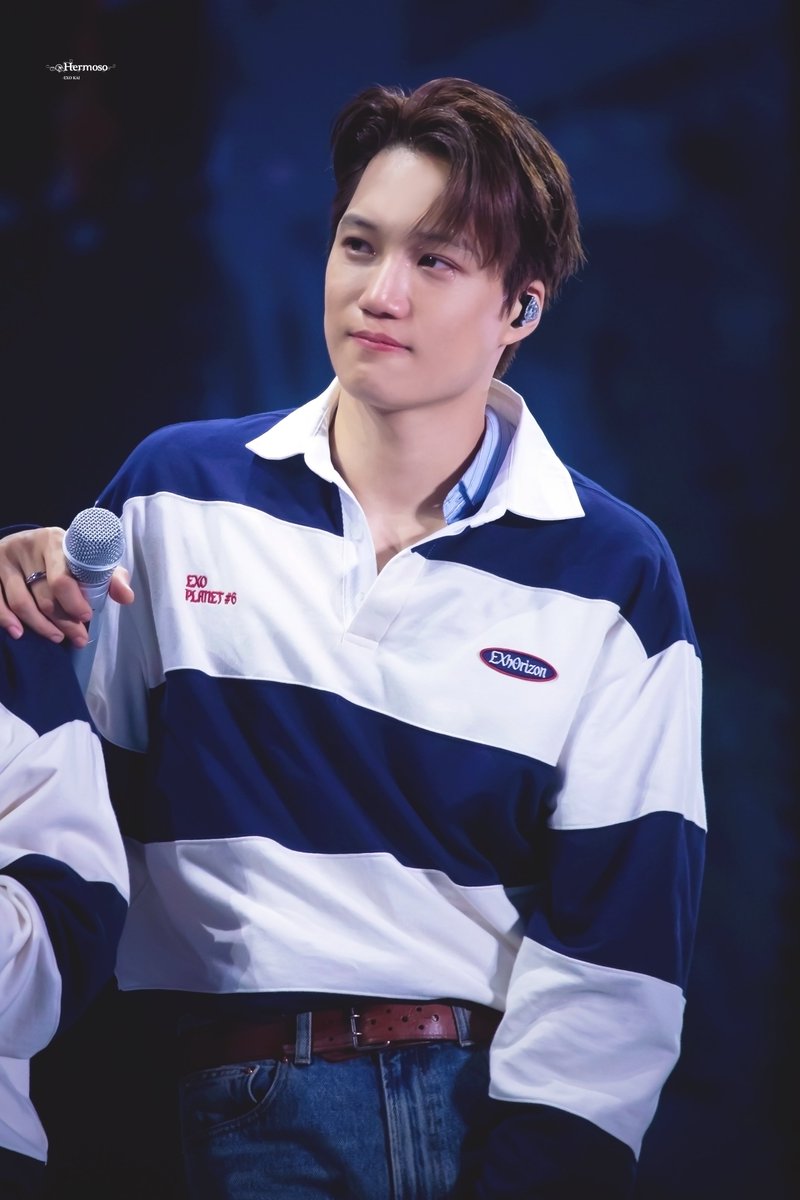 260412 EXO PLANET #6 -EXhOrizon in SEOUL  #엑소카이 #카이 #KAI #종인 <a href="/weareoneEXO/">EXO</a>

김뿌엥 씨가 되는 과정 (2)
마지막에 눈물 방울 매달고 귀여운 표정 짓는 거 유죄🥺