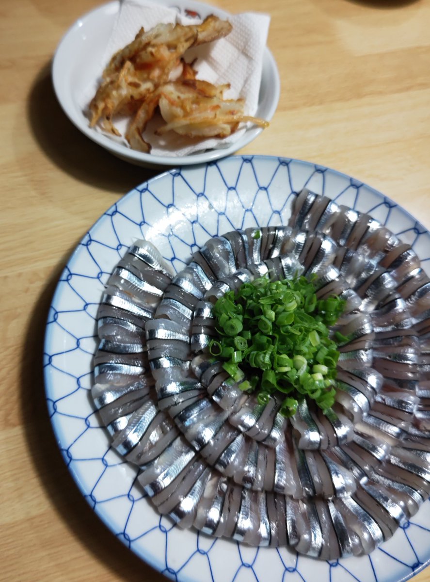 𝙈𝙞𝙠𝙖𝙠𝙤。 tweet media