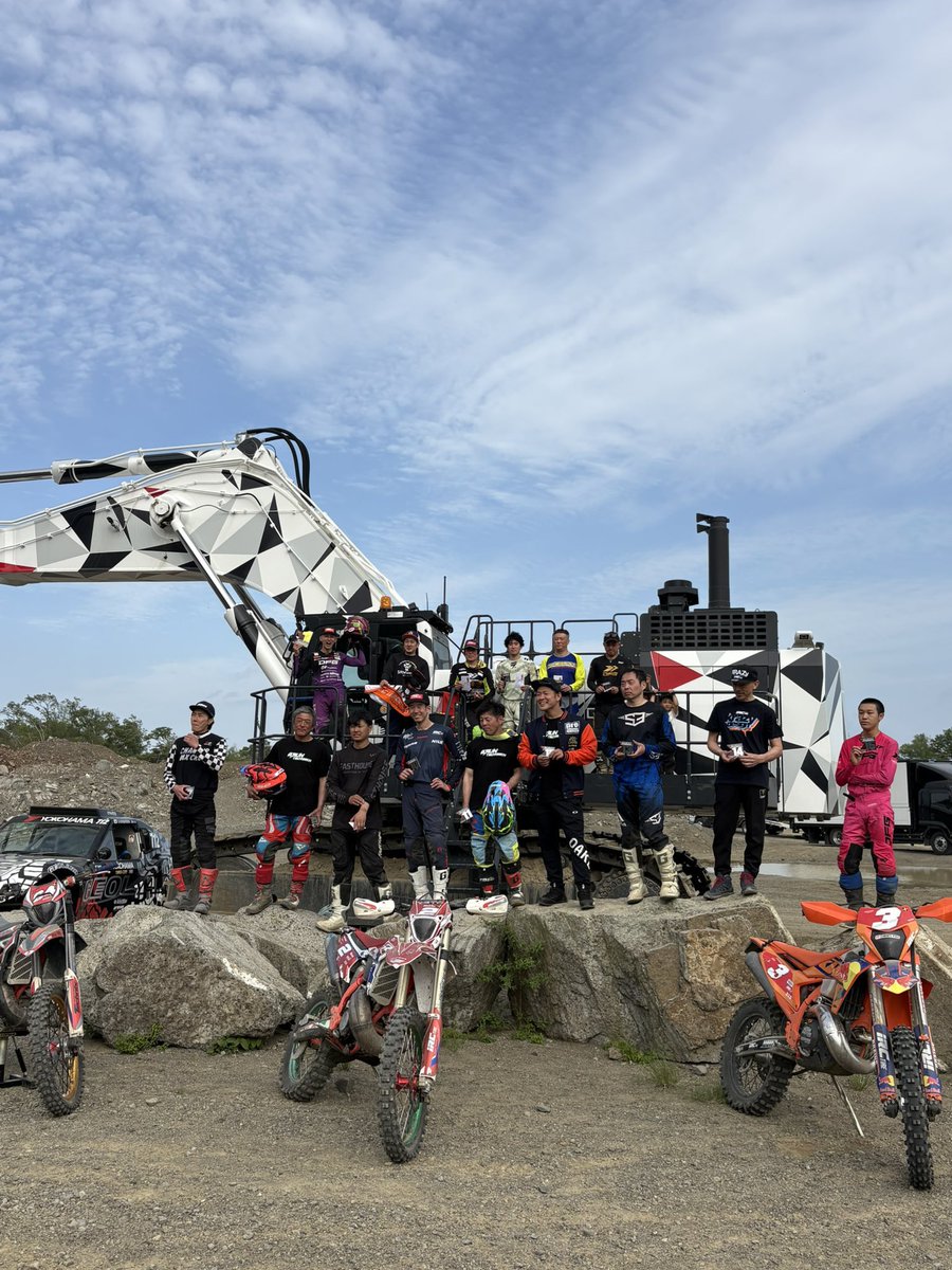 なかし tweet media