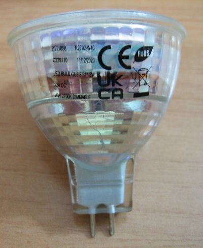 blogbombillas's tweet image. #Bombilla #led 12V #GU5.3 8W 800 lm Cristal 60º de #Efectoled

blogbombillas.com/2026/04/bombil…

Para sustituir los halógenos con  transformador sin tener que recablear y por un precio económico
 
Da bastante luz y no se calienta mucho pero hace flickering lo que la hace no recomendable