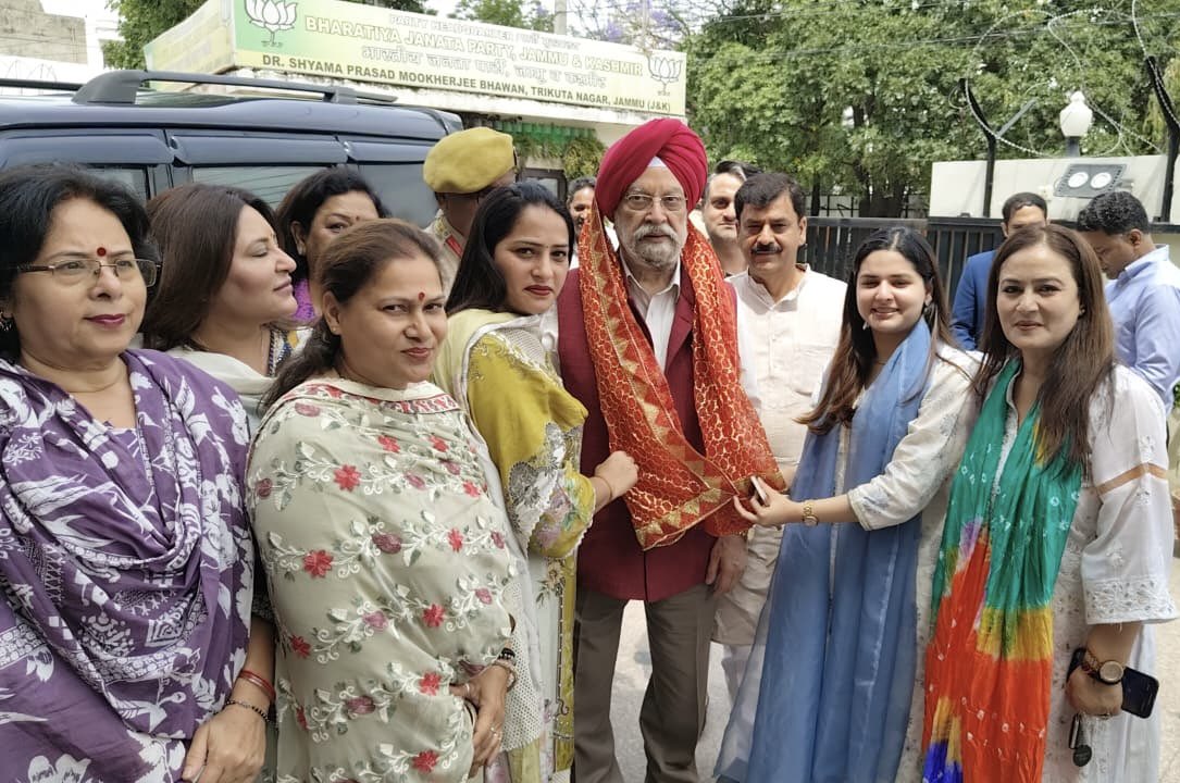 Hardeep Singh Puri tweet media